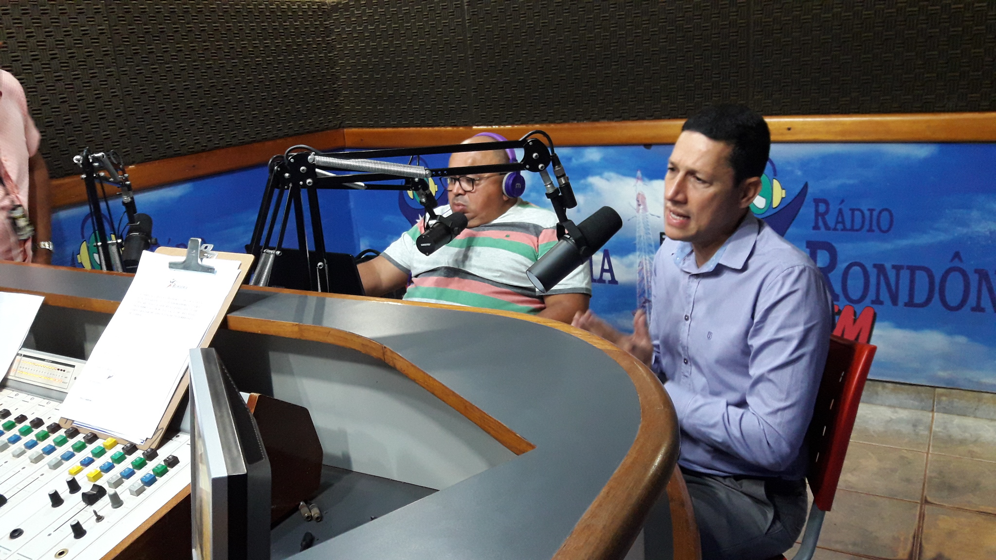 NORONHA PRESTA CONTAS EM PROGRAMA DE RÁDIO E FALA DE DIFICULDADES E CONQUISTAS