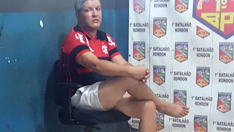 Homem é preso ao ameaçar esposa por não aceitar o fim do casamento