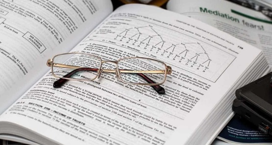 OPORTUNIDADE: Concursos públicos oferecem 54.122 vagas; salários chegam a R$ 26,1 mil
