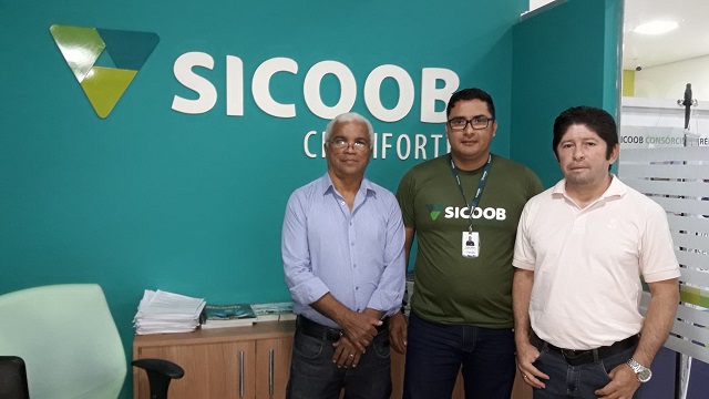 SICOOB CREDIFORTE RECEBE VISITA DE MEMBROS DA DIRETORIA DA INSTITUIÇÃO.