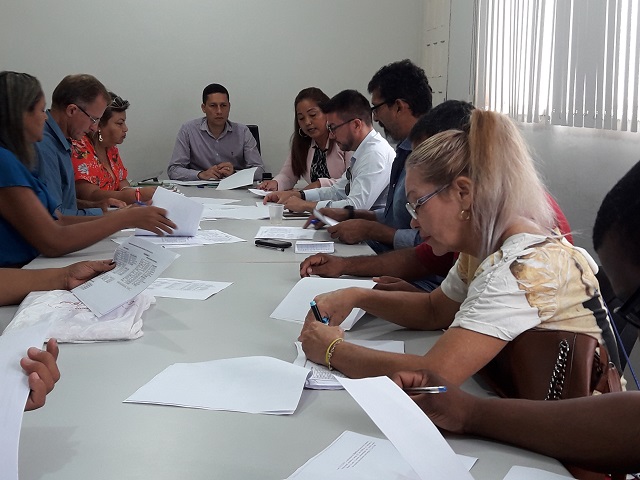 PREFEITO RECEBE MEMBROS DA DIRETORIA DO SINTERO.