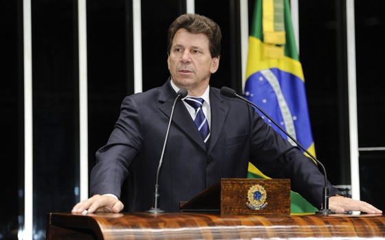 Defesa de Ivo Cassol já trabalha pedido de prescrição da pena no Supremo