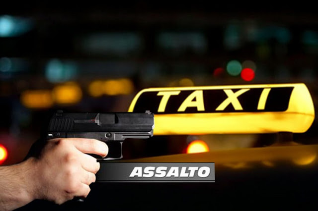 TAXISTA DE NOVA MAMORÉ É RENDIDO JUNTAMENTE COM SEUS PASSAGEIROS E TEM CARRO ROUBADO.
