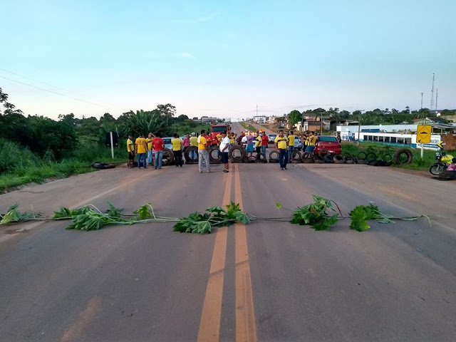 TAXISTAS FECHAM BR BENNESBY EM PROTESTO CONTRA FALTA DE SEGURANÇA.