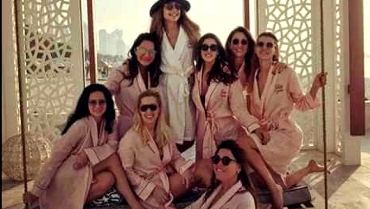 Queda de avião mata 8 amigas após despedida de solteira