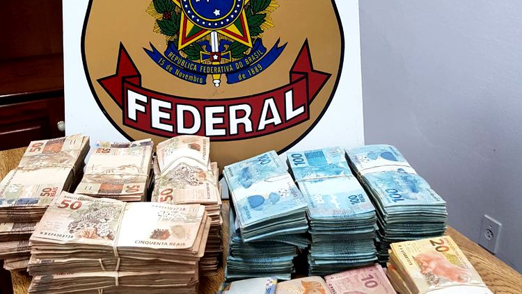 CÉDULAS: Ação conjunta da PF, RF e Exército resulta em grande apreensão