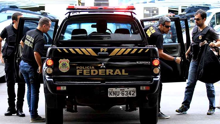PF desarticula esquema de hackers responsável por fraudes bancárias na internet