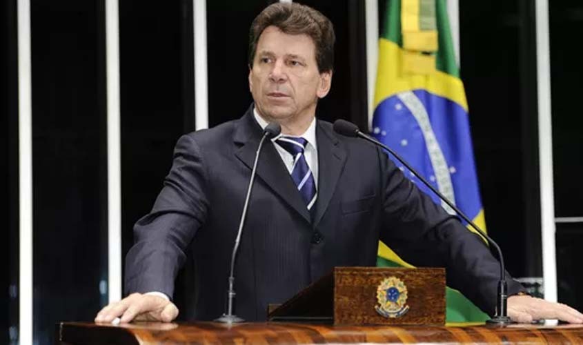 Senador Ivo Cassol recebe a visita do Embaixador da Coréia do Norte