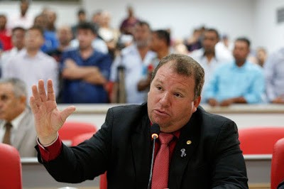 Em nota, deputado Dr. Neidson afirma ser contra terceirização da saúde de Guajará-Mirim