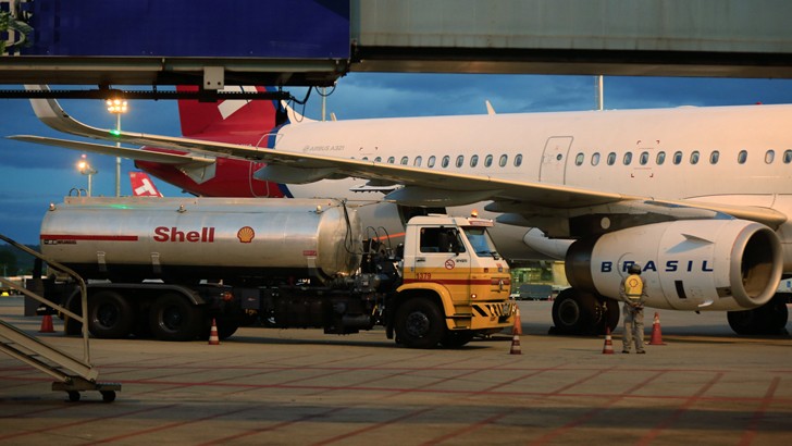 Infraero alerta que 5 aeroportos só têm combustível para esta quarta-feira