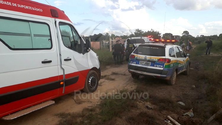 Um morto e outro baleado por trio encapuzado na zona Leste