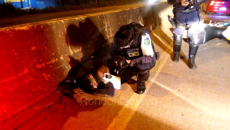 BR-364: Policial de serviço fica seriamente ferido em acidente com moto da Cia de Trânsito