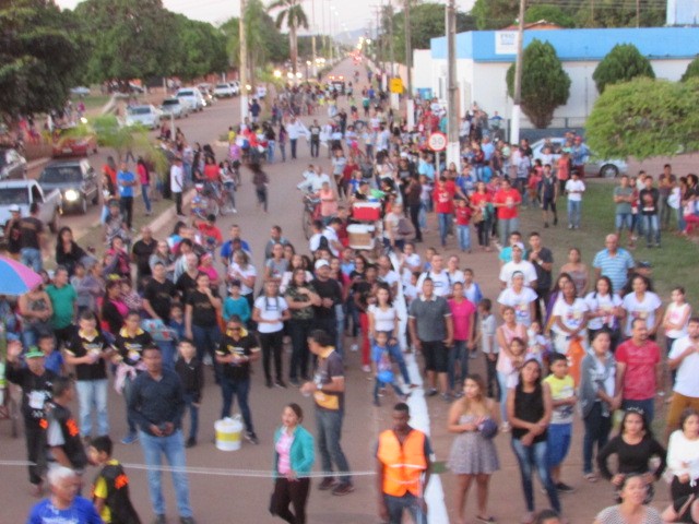 MARCHA PARA JESUS FOI UM SUCESSO NA PEROLA DO MAMORÉ