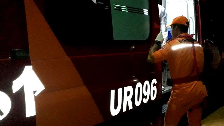 Agredido a pauladas, homem liga para irmão PM e pede socorro