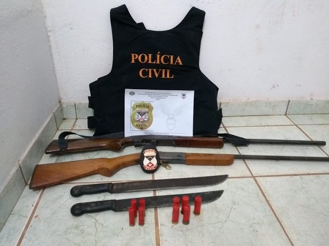 POLICIA CIVIL PRENDE HOMENS POR PORTE ILEGAL DE ARMA NA ZONA RURAL DE NOVA MAMORÉ.