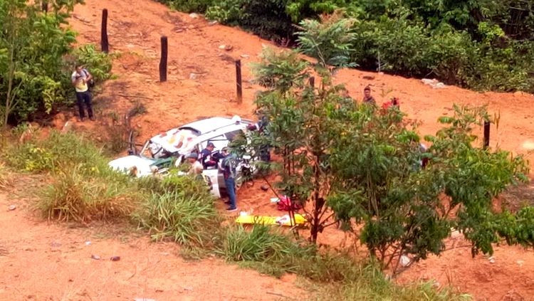 GRAVÍSSIMO: Ex- deputado estadual cai com carro em ribanceira na BR-364