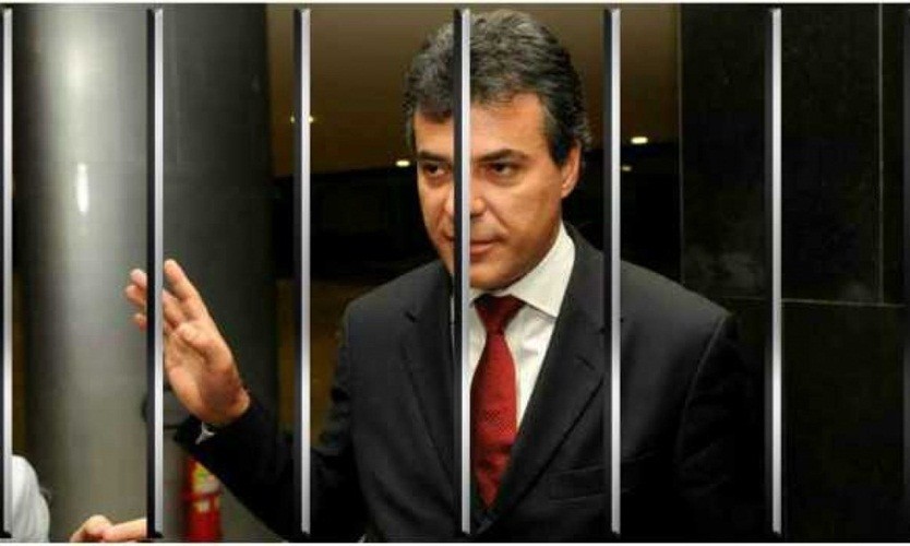 Prisão de Beto Richa preocupa ex-governadores que renunciaram mandato para disputar eleição
