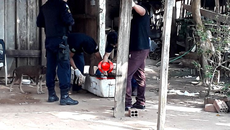 LATROCÍNIO: Pedreiro é encontrado morto a golpes de faca em residência.