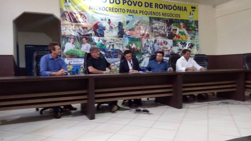 AUGUSTINHO INCENTIVA CRÉDITO RURAL EM GUAJARÁ-MIRIM