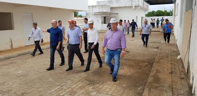 Dr. Neidson viabilizará recurso para retomada da obra do Hospital Regional de Guajará-Mirim