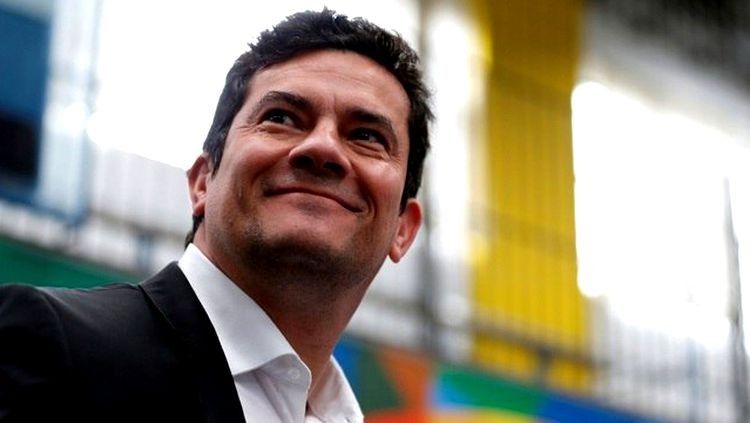 AGORA VAI: Moro deve aceitar convite de Bolsonaro; PF deve ficar subordinada