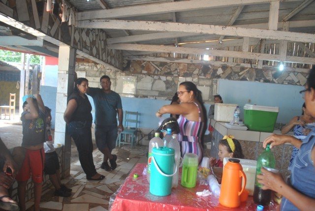 EXTRATIVISTAS REALIZAM PENÚLTIMO CAFÉ DO ANO. VETERANOS MARCAM PRESENÇA