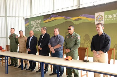 Dr. Neidson prestigia solenidade que marcou entrega de aeronave ao Corpo de Bombeiros