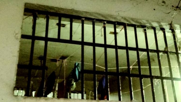 PERIGO: Agentes penitenciários evitam fuga em massa de presídio da capital