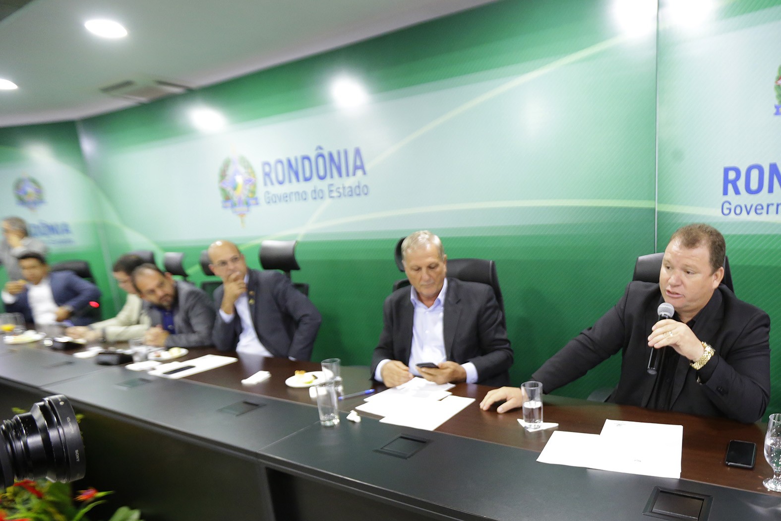 DR. NEIDSON SOLICITA ROTAS ALTERNATIVAS PARA IMPEDIR ISOLAMENTO DE GUAJARÁ-MIRIM E NOVA MAMORÉ DURANTE PERÍODO DE CHUVAS