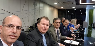 NO MINISTÉRIO DAS MINAS E ENERGIA, DEPUTADOS ESTADUAIS EXIGEM FIM DO AUMENTO DA TARIFA EM RONDÔNIA