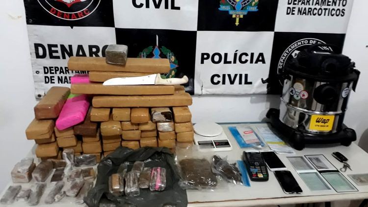 DENARC: Polícia Civil prende suspeito com quase 40 quilos de droga em condomínio