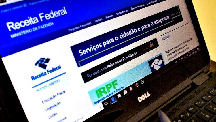 LEÃO: Receita informa que Programa de declaração do IR estará disponível hoje