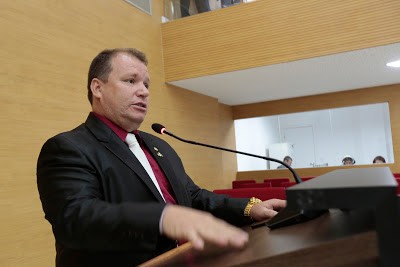Dr. Neidson diz que aumento da energia é inaceitável e que a Assembleia pode tomar medidas duras.