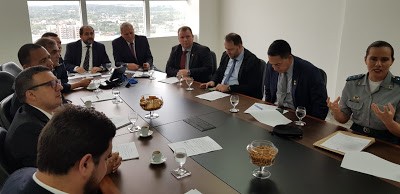 Dr. Neidson reforça pedido para militarização de escola em Guajará-Mirim