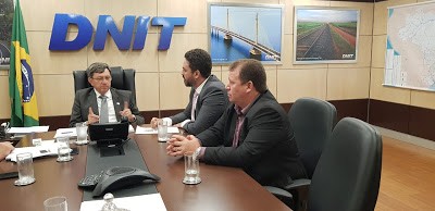 Dr. Neidson e Léo Moraes se reúne com diretoria do Dnit em Brasília para discutir ações em Rondônia