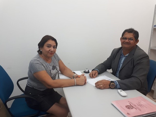 AUGUSTINHO FIGUEIREDO VISITA REPRESENTANTE DO PROCON NO MUNICÍPIO