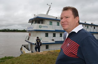 Dr. Neidson requer informações sobre funcionamento do Barco Hospital Walter Bartolo