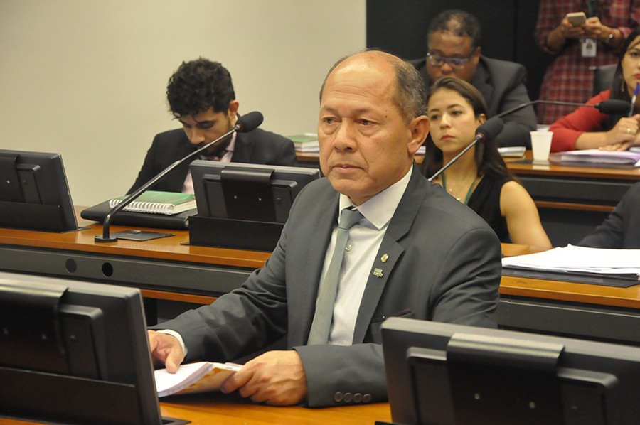 CORONEL CHRISÓSTOMO PROPÕE AUDIÊNCIA PÚBLICA PARA DISCUTIR AUMENTO DA ENERGIA EM RONDÔNIA.