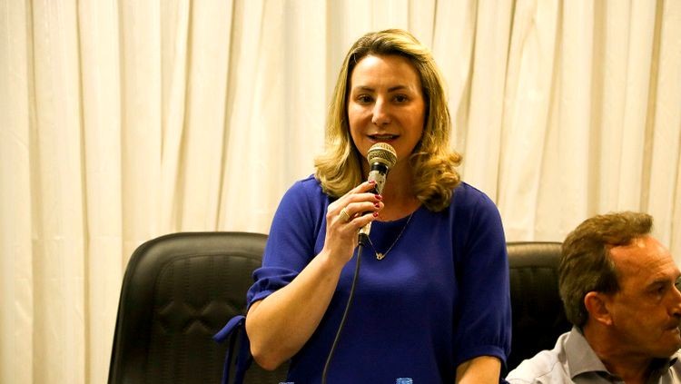 Jaqueline Cassol defende descentralização de atendimento de saúde em RO