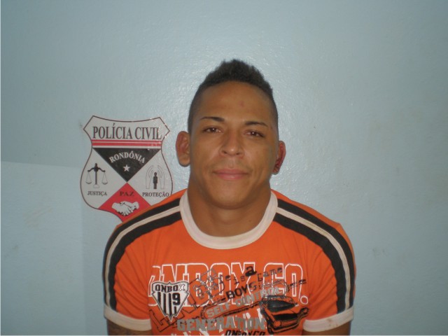 Polícia prende homem acusado de praticar roubos de celulares contra crianças e adolescente.