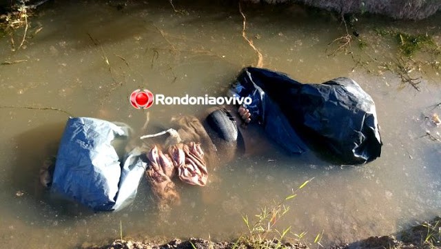 HOMEM É MORTO COM TIRO NA CABEÇA, AMARRADO E DESOVADO DENTRO DE SACO EM CÓRREGO