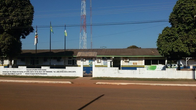 POLICIAIS MILITARES ESTÃO IMPEDIDOS DE SE APROXIMAREM DA FRONTEIRA EM GUAJARÁ-MIRIM POR ORDEM DO COMANDO