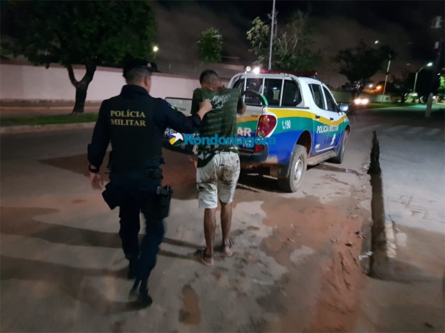 Acusado de estupro é espancado a pauladas após ser reconhecido por vítima no Orgulho do Madeira