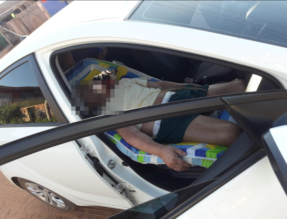 DESCASO – Por falta de ambulância, homem morre após ser transferido de carro para hospital em Porto Velho.