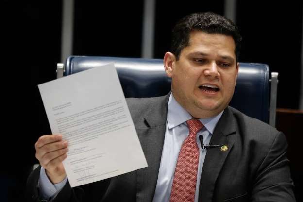 SENADO APROVA MP QUE REDUZ MINISTÉRIOS E TIRA COAF DE MORO.