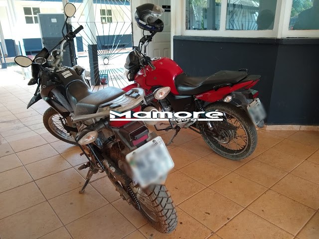 DUAS MOTOCICLETAS SÃO RECUPERADAS PELA POLÍCIA