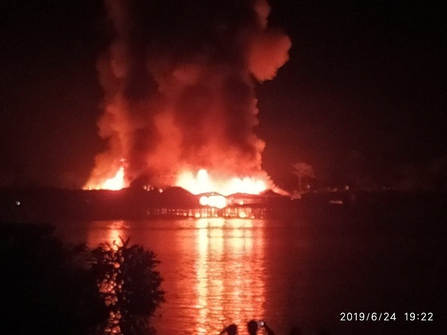URGENTE – Incêndio atinge comércio boliviano no Distrito de Boa Vista na divisa com Costa Marques