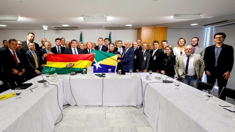 PALÁCIO DO PLANALTO: Coronel Chrisóstomo lidera reunião de empresários com Jair Bolsonaro.