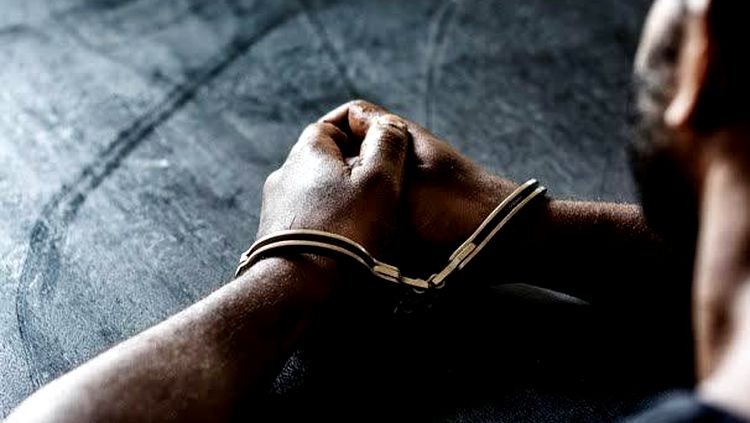 Estelionatário é preso aplicando golpes em hotel e garota de programa