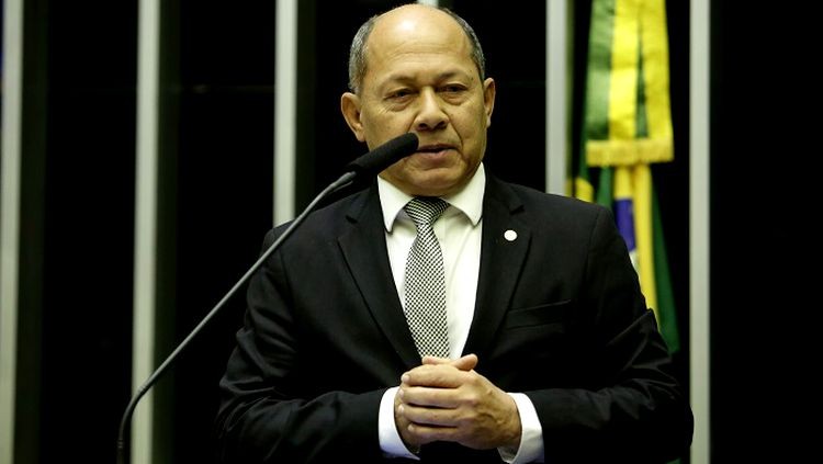 SAÚDE: Projeto de Chrisóstomo, amplia a fiscalização de remédios falsificados